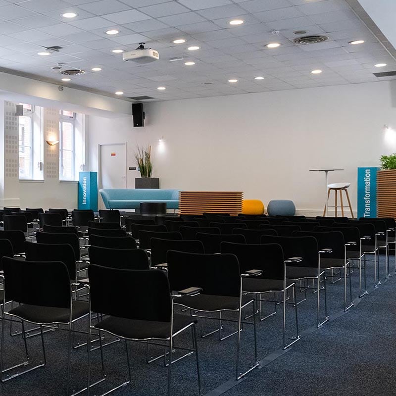le-village-espaces-evenementiels_miharu__0001_Auditorium_DSC_8231